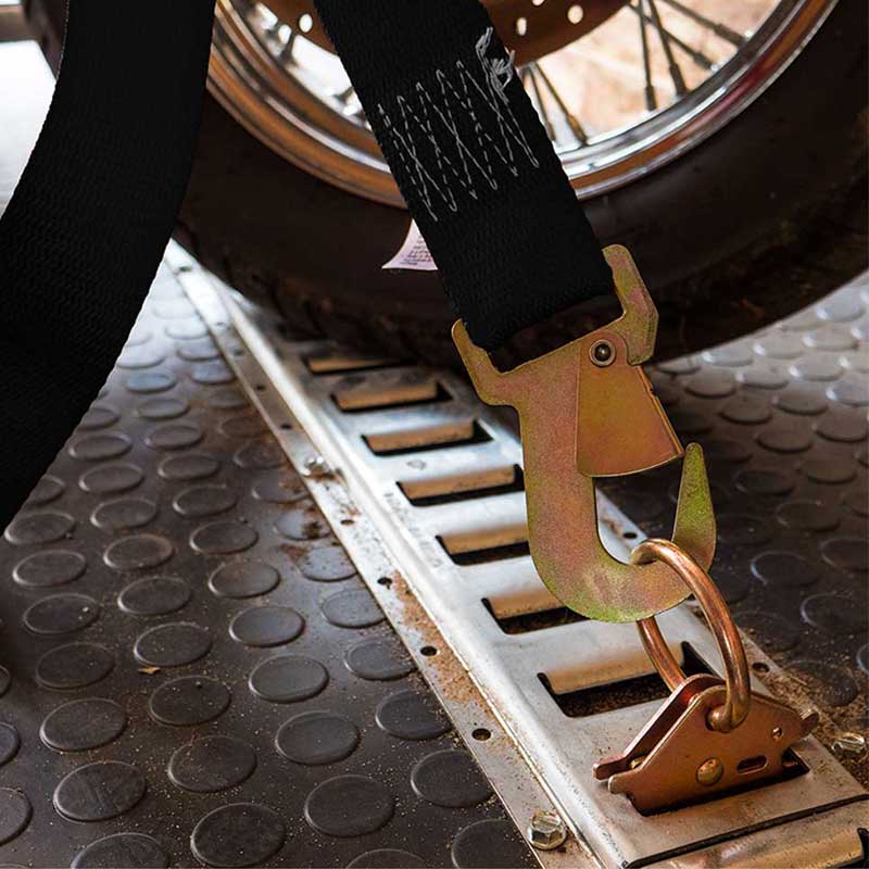 Correa con hebilla de trinquete de poliéster de 1'' x 6' con ganchos de presión planos